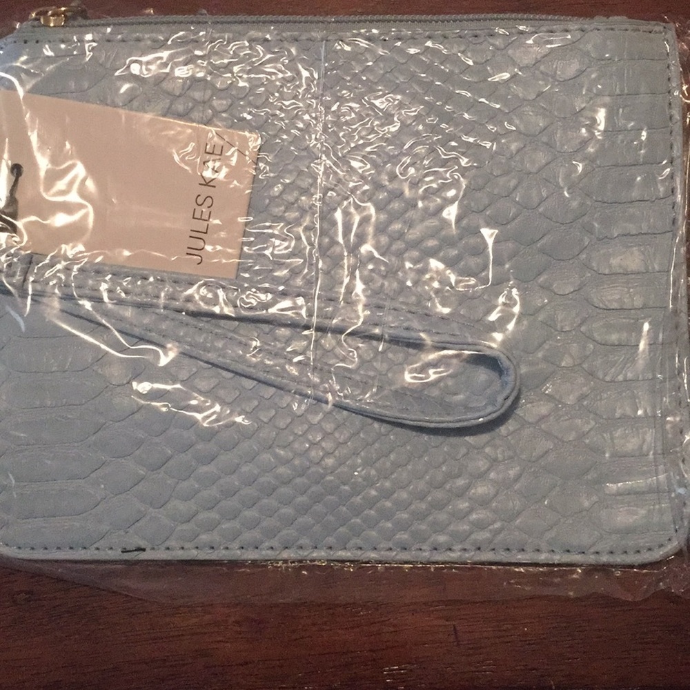 Wristlet